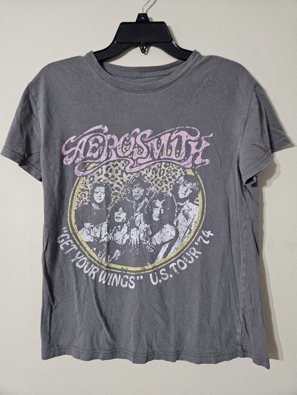 Aerosmith Faded Style Tshirt Small